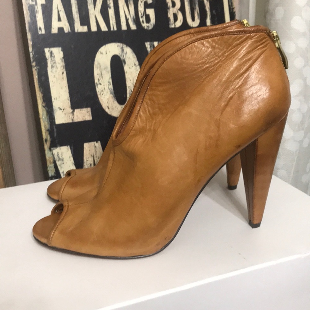 Vince Camuto Tan Leather Peep-Toe Ankle Booties